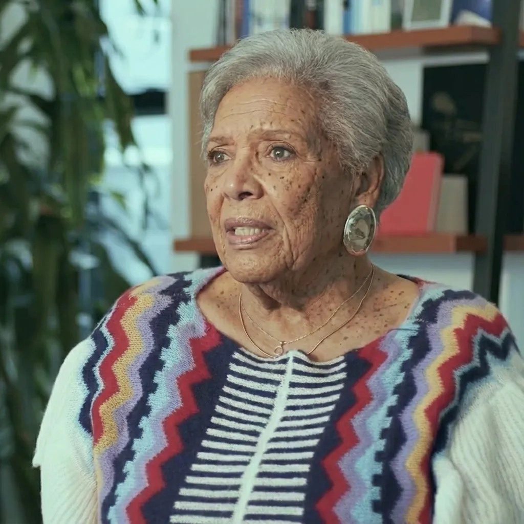 Evelyn Carter
